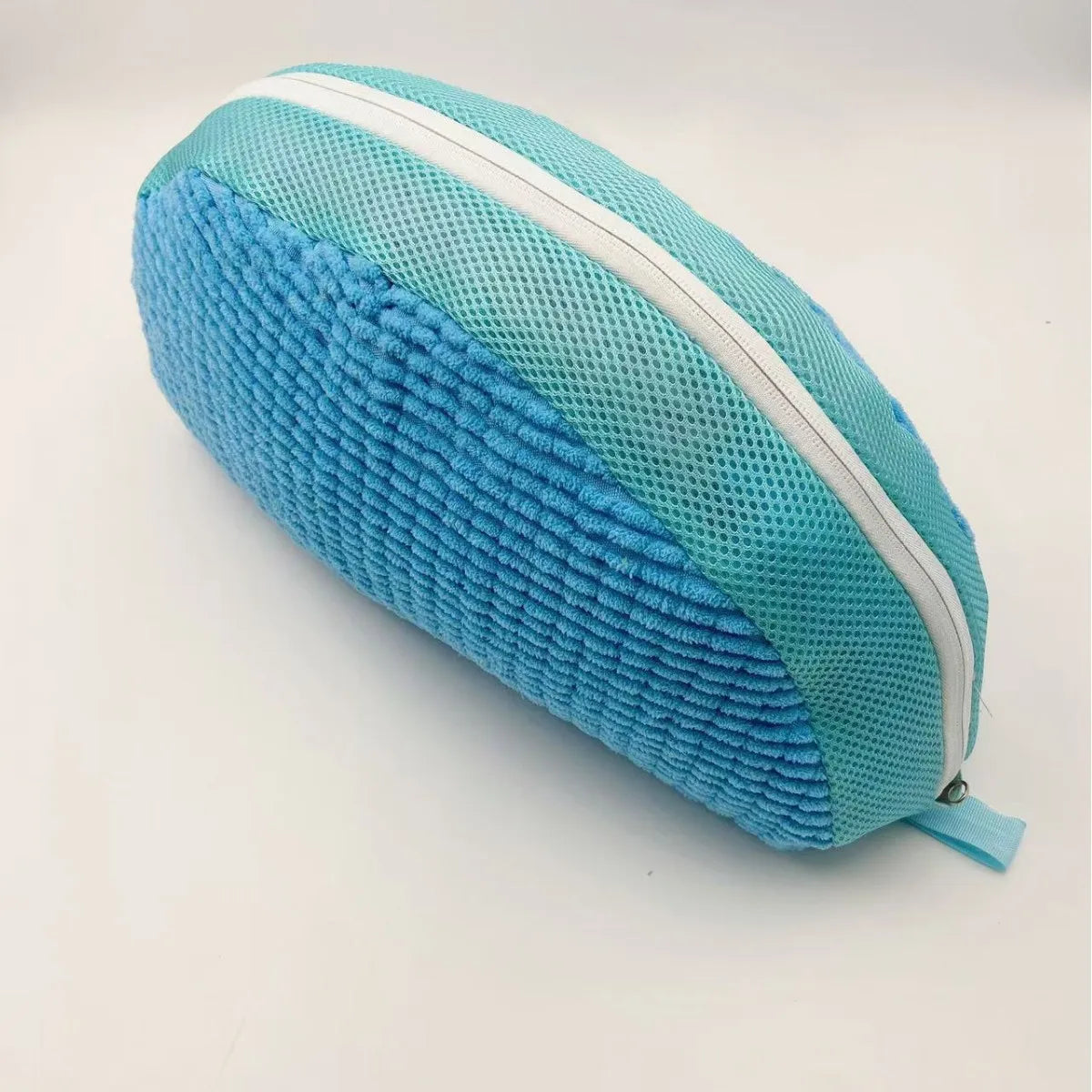 Machine washable bag for shoes with cleaning brush. Prime Pick